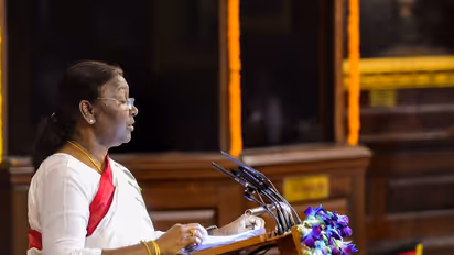 ചോദ്യങ്ങൾ ഉന്നയിക്കുന്ന, സംശയങ്ങൾ പ്രകടിപ്പിക്കുന്ന ശീലം വിദ്യാർത്ഥികളിൽ പ്രോത്സാഹിപ്പിക്കണം: രാഷ്ട്രപതി