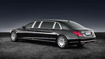 കാർ നിർത്തി മൂത്രമൊഴിക്കാൻ ഇറങ്ങി; അഭിഭാഷകനെ കത്തിമുനയിൽ നിർത്തി മൂന്നം​ഗ സംഘം മെഴ്സിഡസ് കവർന്നു