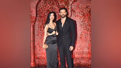 hrithik roshan saba azad