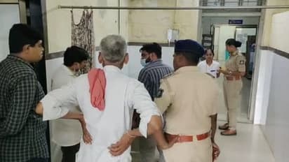 गुजरात में जहरीली शराब पीने से 4 लोगों की मौत...कई की हालत गंभीर, प्रशासन में मचा हड़कंप