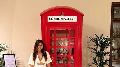 பாவடை..ப்ளவுஸுடன்..பட்டையை கிளப்பும் அஞ்சலி...வரவர கிளாமர் போஸ்க்கு எல்லையில்லாமல் போனது!