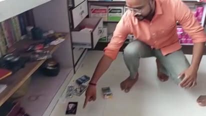 गजब चोरीः पहले सेक्स्यूअल पावर स्प्रे व कंडोम यूज किया-सबूत दुकान में फेंका फिर साथ ले गए 100 से ज्यादा पैकेट