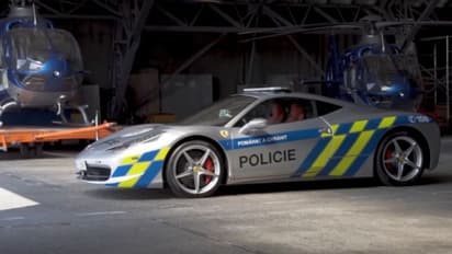 Czech Republic turns criminal's Ferrari F142 Type 458 into a cop car (PHOTOS)