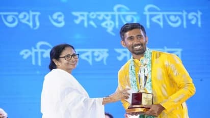 কুমার শানু থেকে ঋতুপর্ণা, ২০২২-এ বঙ্গভূষণ সম্মানের তালিকায় কারা?