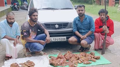 റിസോര്ട്ട് കേന്ദ്രീകരിച്ച് കാട്ടുമാംസ വില്പ്പന; വയനാട്ടില് മാനിറച്ചിയുമായി നാലംഗ സംഘം പിടിയില്