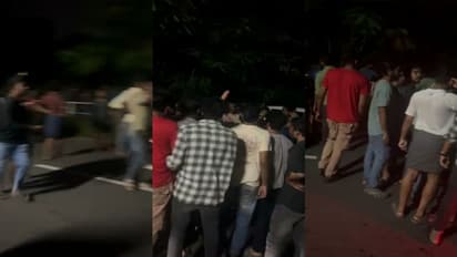 വിദ്യാര്ത്ഥിനികളെ കമന്റടിച്ചത് ജയില് ജീവനക്കാരനെന്ന് ആരോപണം, രാത്രിയില് സംഘര്ഷം; കേസെടുത്ത് പൊലീസ്