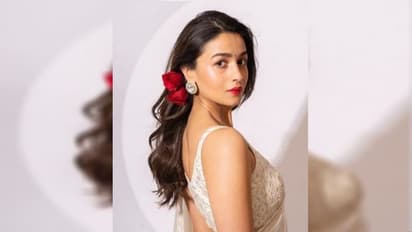 'বিয়ে করেছি ও মা হতে চলেছি বলেই আমার কেরিয়ার শেষ?' বিস্ফোরক আলিয়া