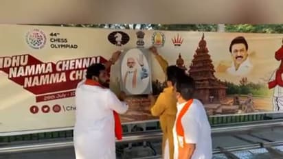 கும்மிடிபூண்டி தாண்டுனா ஸ்டாலினை யாருக்கு தெரியும்.? ஒலிம்பியாட் போஸ்டரில் மோடி படத்தை ஒட்டிய அமர் பிரசாத்.  