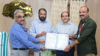 സ്കൂളുകളിൽ ഇനി അതിവേഗ ഇന്റർനെറ്റ്, 100 എംബിപിഎസ് വേഗതയിൽ ബ്രോഡ്ബാൻഡ് കണക്ഷൻ ലഭ്യമാക്കും