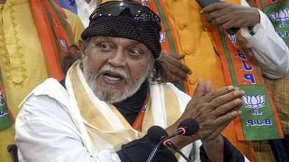 ৩৮ জন তৃণমূল বিধায়কের সঙ্গে ভালো সম্পর্ক রয়েছে, মিঠুন চক্রবর্তীর দাবিতে জোর জল্পনা