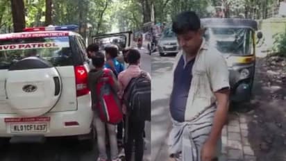 നിരത്തിലിറക്കാന്‍ ഫിറ്റ്‌നസില്ല; കുട്ടികളെ കുത്തിനിറച്ച ഓട്ടോ പിടികൂടി മോട്ടോര്‍ വാഹന വകുപ്പ് 