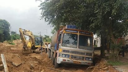 ಬನ್ನೇರುಘಟ್ಟ- ಅಂಜನಾಪುರ ರಸ್ತೆ ಅಪಘಾತಕ್ಕೆ ಗುತ್ತಿಗೆದಾರರೇ ಹೊಣೆ