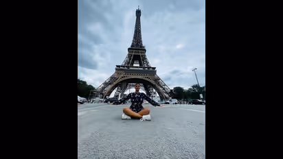 2 dead, four injured in Paris shooting; gunman arrested