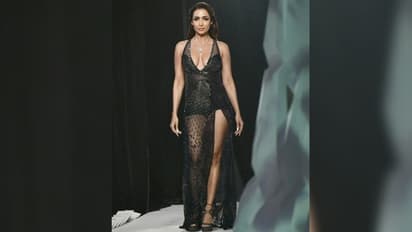 ಲೋ ಕಟ್‌ ಹೈ ಸ್ಲಿಟ್ ಪಾರದರ್ಶಕ ಗೌನ್‌ನಲ್ಲಿ ಮಲೈಕಾ: ನೆಟ್ಟಿಗರಿಂದ ಅವಮಾನ! 