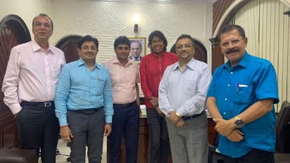 বাংলা দল নতুন ভূমিকায় ঝুলন গোস্বামী, ঘোষণা করলেন সিএবি সভাপতি অভিষেক ডালমিয়া