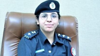 வரலாற்றில் முதல் முறை... பாகிஸ்தான் டிஎஸ்பியாக ஒரு இந்து பெண் பதவியேற்பு!!