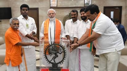 ஓபிஎஸ்- இபிஎஸ் இல்லாமல் ஆலோசித்த மோடி ..! அதிமுக உட்கட்சி விவகாரங்களை புட்டு புட்டு வைத்த பாஜக நிர்வாகிகள்