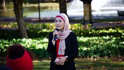 हिजाब पहने वालीं मुस्लिम महिलाओं कई देशों में नहीं मिल रहा जॉब और ये यंग हिजाब गर्ल मीडिया में छाई है