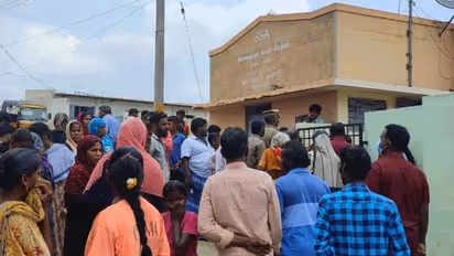 அதிர்ச்சி.. மாணவிகளுக்கு பாலியல் தொந்தரவு.. ஒரே நாளில் 3 ஆசிரியர்கள் கைது..