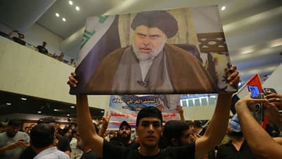  പ്രധാനമന്ത്രി തെരഞ്ഞെടുപ്പ്; ഇറാഖ് പാര്‍ലമെന്‍റ് വളഞ്ഞ് ഷിയ മുസ്ലിങ്ങള്‍ 