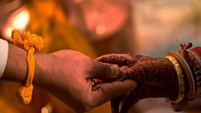 73 साल की उम्र में की दूसरी शादी, नई दुल्हन से बरपाया ऐसा कहर, थाने पहुंचा बेचारा पति