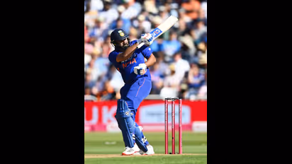 ഫിറ്റ്‌നസ് പോരാ; രോഹിത് ശര്‍മ്മ, റിഷഭ് പന്ത്, കെ എല്‍ രാഹുല്‍ എന്നിവരെ കടന്നാക്രമിച്ച് പാക് മുന്‍താരം