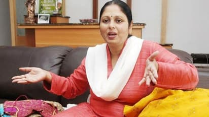 ಕೇವಲ 10 ಸಿನಿಮಾ ಮಾಡಿದ್ದಕ್ಕೆ ಕಂಗನಾಗೆ ಪದ್ಮಶ್ರೀ, ಸೌತ್ನವರಿಗೆ ಯಾಕಿಲ್ಲ; ನಟಿ ಜಯಸುಧಾ ಆಕ್ರೋಶ