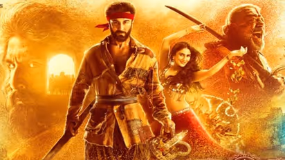 बॉक्स ऑफिस पर ढेर शमशेरा, दिन-ब-दिन गिरता जा रहा कमाई का आंकड़ा, सप्ताह में कमाए बस इतने करोड़