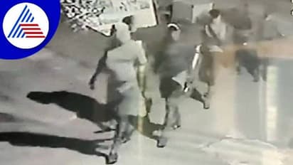 ವಿಜಯಪುರಕ್ಕೆ ಎಂಟ್ರಿ ಕೊಡ್ತಾ ಟವಲ್ ಗ್ಯಾಂಗ್?: ಸಿಸಿಟಿವಿ ದೃಶ್ಯ ಕಂಡು ಬೆಚ್ಚಿಬಿದ್ದ ಜನ..!