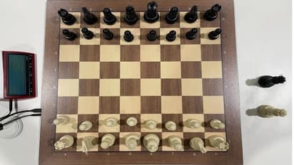 செஸ் ஒலிம்பியாட்: ஒரு செஸ் போர்டின் விலை ரூ.30,000.. அப்படி இந்த போர்டில் என்னதான் இருக்கு..?