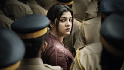 അപര്‍ണ ബാലമുരളിയുടെ 'ഇനി ഉത്തരം'; ഫസ്റ്റ് ലുക്ക്