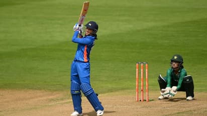 എഡ്ജ്ബാസ്റ്റണില്‍ സ്മൃതി മന്ഥാനയുടെ ബ്ലാസ്റ്റ്; കോമണ്‍വെല്‍ത്ത് ഗെയിംസില്‍ ഇന്ത്യ പാക് വനിതകളെ തകര്‍ത്തു 