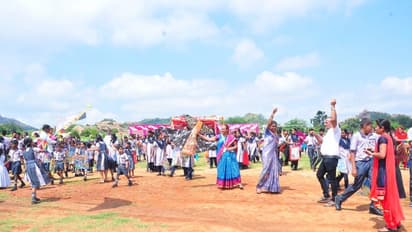 Chitradurga ಪಟ ಪಟ ಹಾರೋ ಗಾಳಿಪಟ ಹಬ್ಬ ಆಚರಣೆ, ಕುಣಿದು ಕುಪ್ಪಳಿಸಿದ ಮಕ್ಕಳು