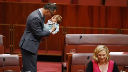 पांच साल पहले एक मां और उसकी दो महीने की बच्ची ने संसद में रचा था इतिहास, दुनियाभर में वायरल हुई थी Photo