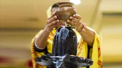 Sawan 2022: ये है शिवजी को प्रसन्न करने का सबसे आसान उपाय, सावन में कभी भी कर सकते हैं