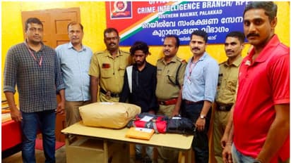 സിലിച്ചർ എക്സ്പ്രസില്‍ മിന്നല്‍ റെയ്ഡ്; ഇറങ്ങിയോടി യുവാവ്, ഓടിച്ചിട്ട് പിടിച്ച് ആര്‍പിഎഫും എക്സൈസും