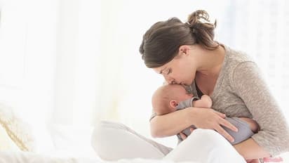 World Breastfeeding Week 2022 : ലോക മുലയൂട്ടൽ വാരം; അമ്മയുടെ പാൽ കുഞ്ഞിന് സമ്പൂർണ പോഷകാഹാരം