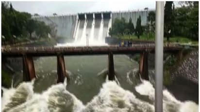 സംസ്ഥാനത്തെ അഞ്ച് ഡാമുകളിൽ റെഡ് അലർട്ട്, പത്തനംതിട്ടയിൽ സ്കൂളുകൾക്ക് അവധി 