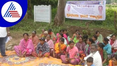 ಸ್ಮಶಾನ ಜಾಗಕ್ಕೆ ಆಗ್ರಹಿಸಿ ತಮ್ಮಡಿಹಳ್ಳಿಯಲ್ಲಿ ಪ್ರತಿಭಟನೆ