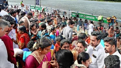 திருச்சியில் களைகட்டிய ஆடிப்பெருக்கு.. காவிரி கரையில் பொதுமக்கள் உற்சாக கொண்டாட்டம்..