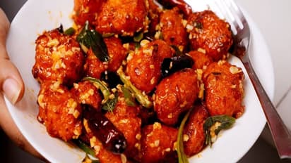 घर में करने वाले हैं पार्टी और स्टार्टर को लेकर हैं कन्फ्यूज, तो बनाएं शेफ कुणाल कपूर की लजीज Aloo 65