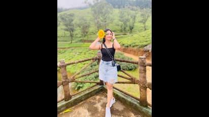 நாயகியான பிறகு வேறலெவல் போட்டோ சூட் நடத்திய பிக்பாஸ் லாஸ்லியா !