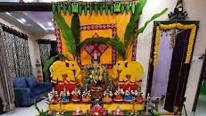 Varalakshmi Vratham 2022 : மாங்கல்ய பலம் தரும் வரலக்ஷ்மி நோம்பு...உருவான கதை