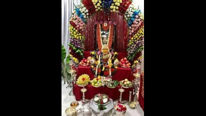 வரலட்சுமி விரதம் 2023: வெள்ளி அன்று இவற்றை தானம் செய்யுங்கள்...லட்சுமி கடாட்சம் நிச்சயம்..!!!