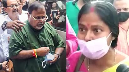 कौन है पार्थ चटर्जी को जूता मारने वाली महिला, बोली- मुझे अब भी है एक चीज का मलाल