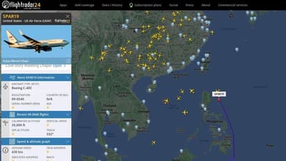 சீனாவுக்கு தண்ணி காட்டிய அமெரிக்கா; பிலிப்பைன்ஸை சுற்றி தைவான் சென்றடைந்தார் நான்சி பெலோசி!!