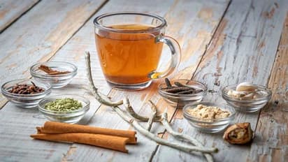 Health Tips : ಕಡಿಮೆ ಬೆಲೆಗೆ ಸಿಗ್ತಿದೆ ರೋಗ ನಿರೋಧಕ ಶಕ್ತಿ ಹೆಚ್ಚಿಸುವ ಕಷಾಯ