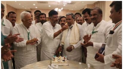 സിദ്ധരാമോത്സവം; സിദ്ധരാമയ്യയുടെ ജന്മദിനം ആഘോഷമാക്കി കോണ്‍ഗ്രസ് , ദേശീയപാതയില്‍ ആറ് കിലോമീറ്ററോളം  ഗതാഗതതടസ്സം