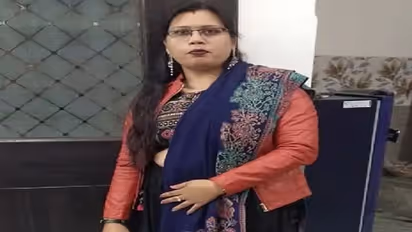 आगरा में शुरू हुई प्रेम कहानी का झांसी में हुआ अंत, 10 साल बाद मिला महिला का शव