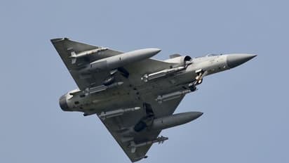 ಮಧ್ಯ ಪ್ರದೇಶದ ಮೊರೆನಾ ಬಳಿ 2 ಯುದ್ಧ ವಿಮಾನ ಪತನ; ಓರ್ವ ಪೈಲಟ್‌ ಸಾವು